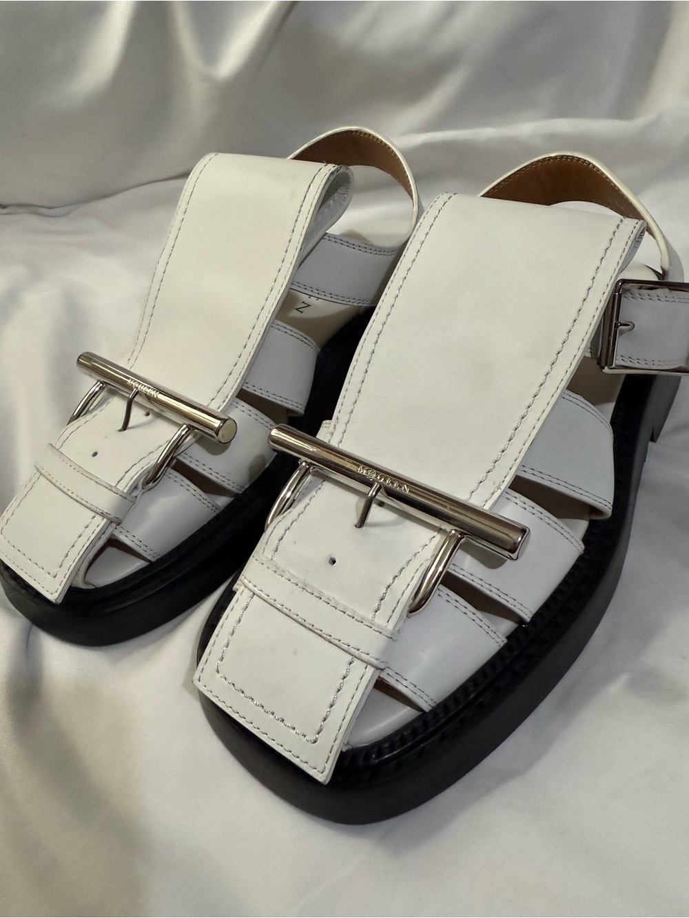 Alexander McQEEN Slingback Sandel White Leather W/Size 7 EU 37